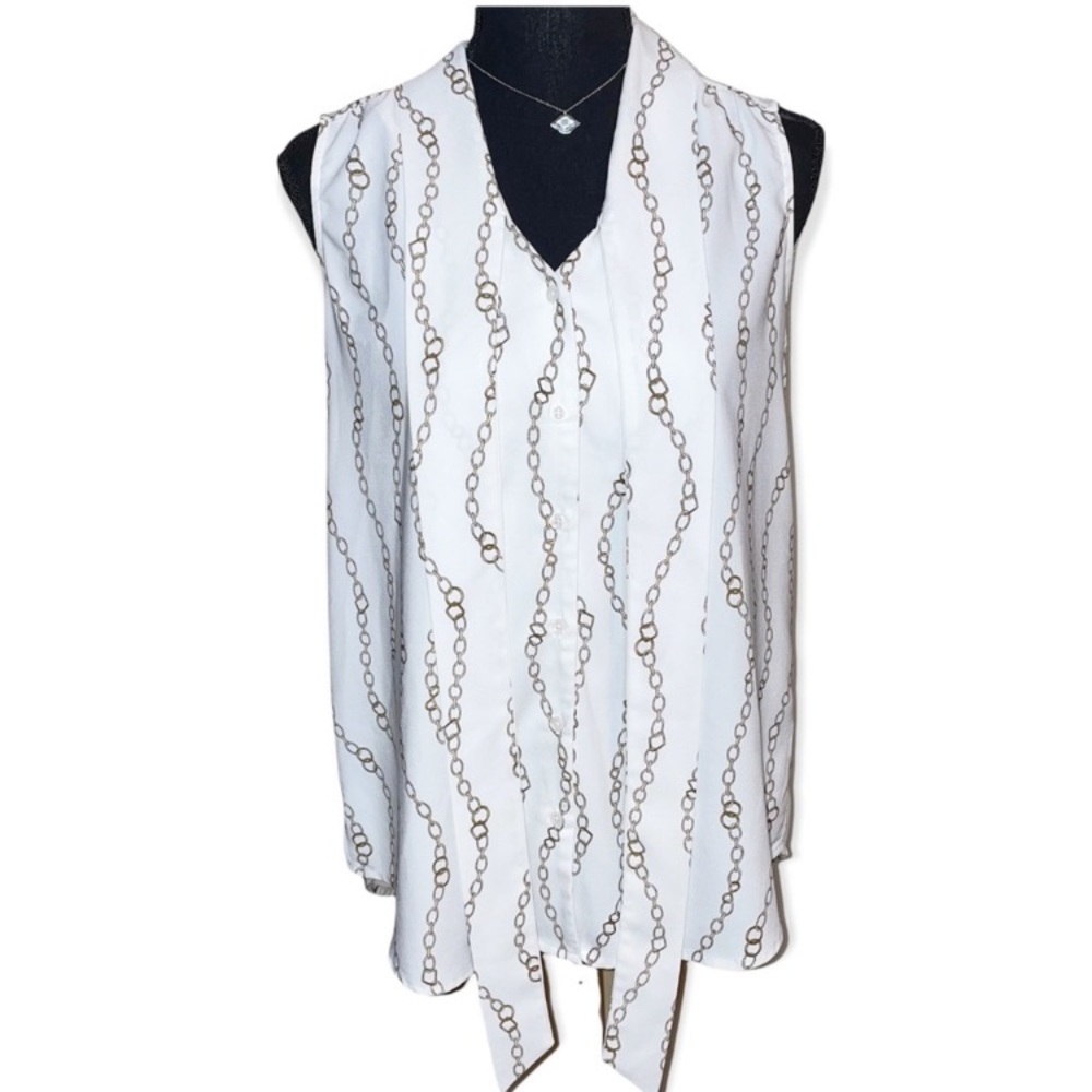 Carolina belle Montreal chain print sleeveless blouse